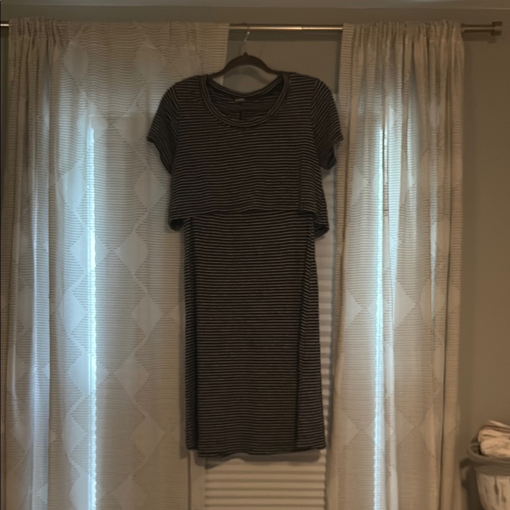 Old Navy blue and white striped Midi Dress Casual Crew Neck